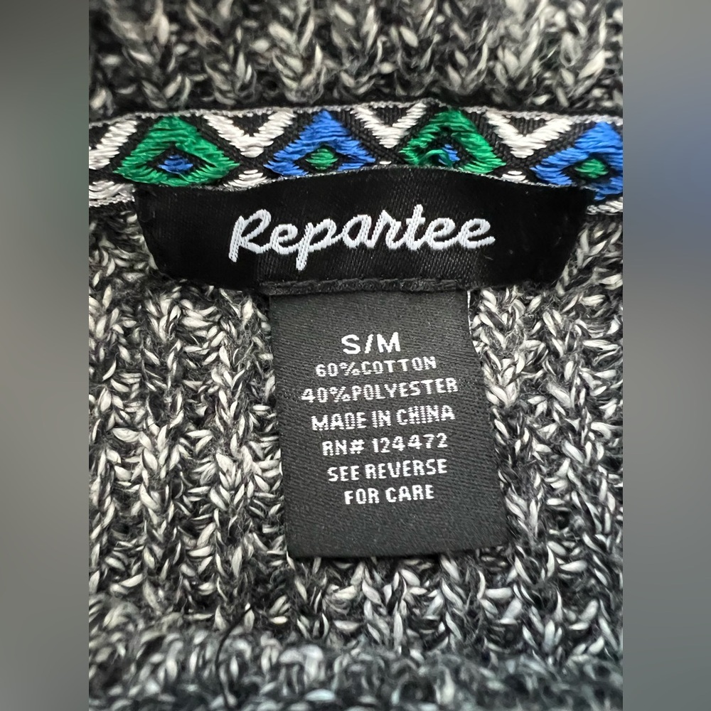 EXCELLENT Repartee Ribbed Sweater - Picture 2 of 3